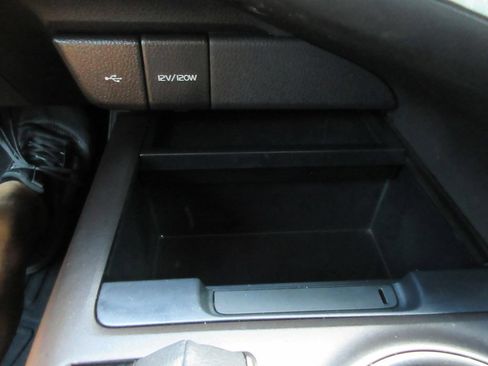Used 2024 Toyota Camry SE FWD image 28