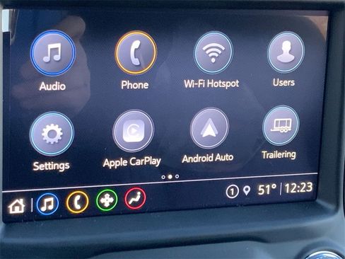 Used 2022 GMC Sierra 2500 AT4 image 14