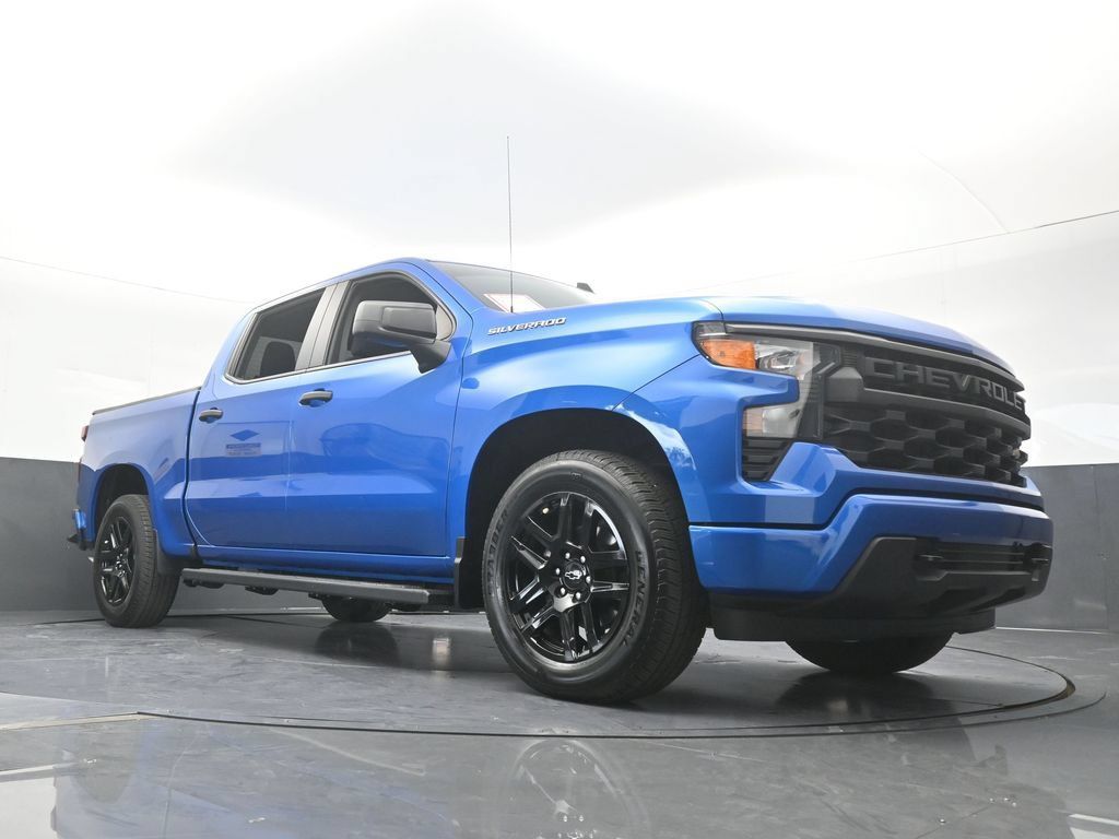 Used 2024 Chevrolet Silverado 1500 Custom RWD image 57
