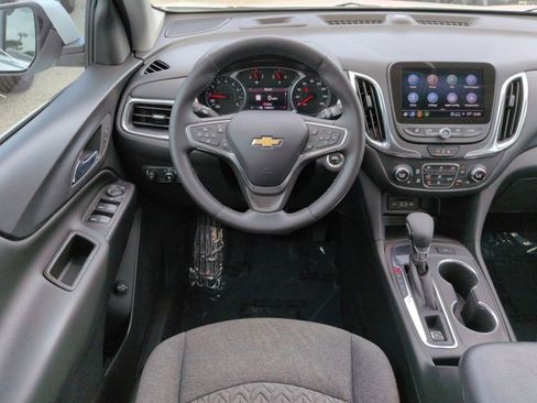 Used 2022 Chevrolet Equinox LT FWD image 16