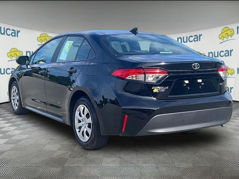 Certified 2024 Toyota Corolla LE FWD image 4