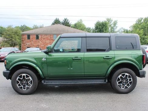 Used 2025 Ford Bronco Outer Banks AWD/4WD image 5