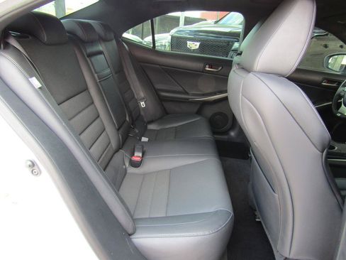 Used 2017 Lexus IS 200t F Sport w/ F Sport Package RWD image 13
