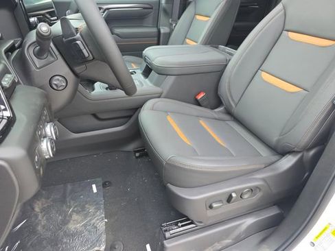 New 2026 GMC Sierra 1500 AT4 image 28