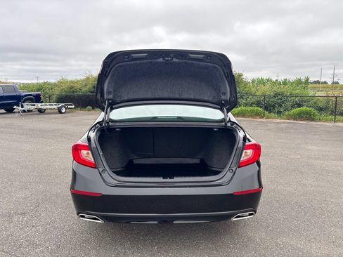 Used 2022 Honda Accord Sport image 15