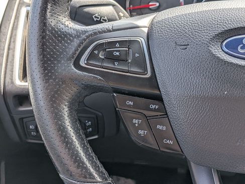 Used 2017 Ford Focus ST FWD image 17