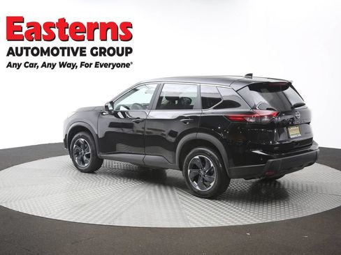 Used 2024 Nissan Rogue SV AWD/4WD image 63