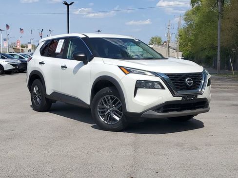 Used 2023 Nissan Rogue S FWD image 1