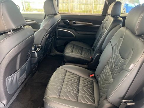Certified 2025 Kia Telluride EX X-Line AWD/4WD image 9