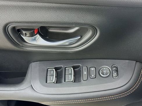 Used 2024 Honda HR-V Sport image 19