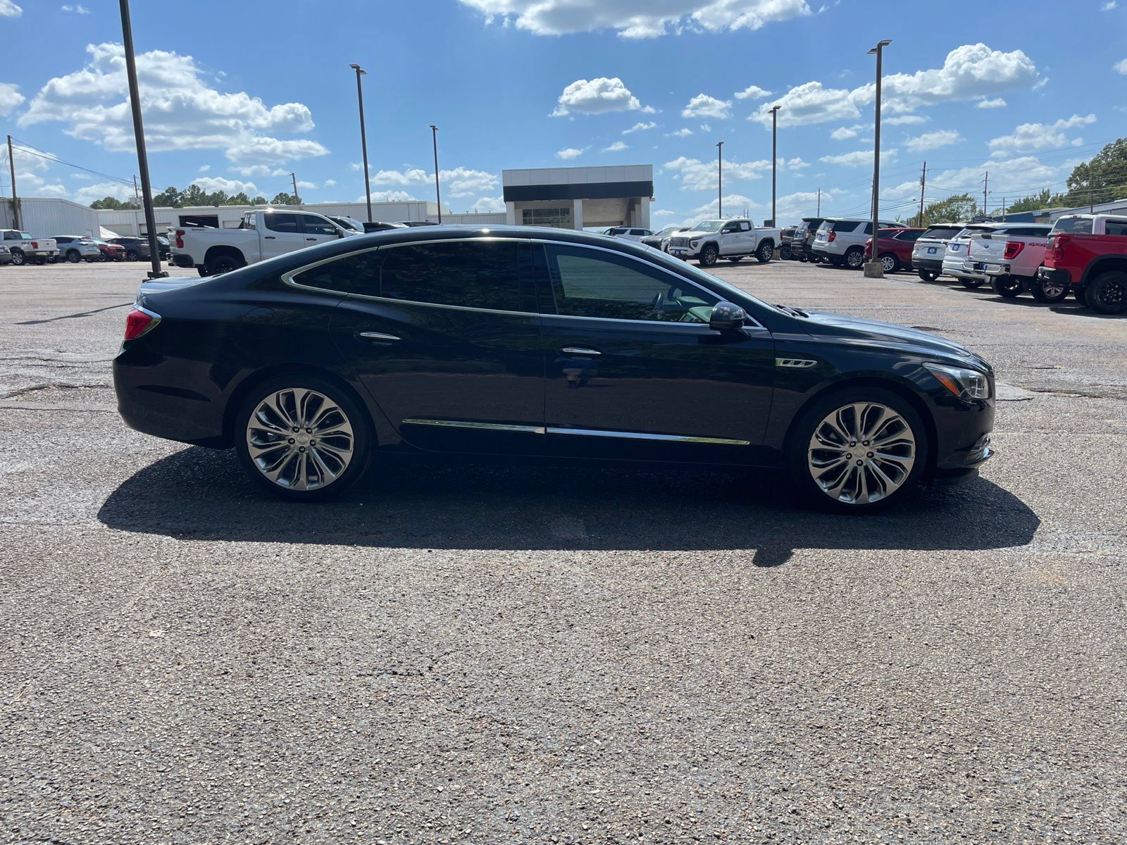 Used 2017 Buick LaCrosse Essence w/ Sun and Shade Package FWD image 7