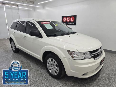 Used 2014 Dodge Journey American Value Package w/ Flexible Seating Group FWD image 1