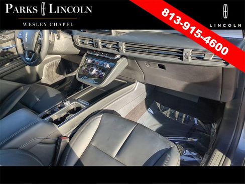 Certified 2022 Lincoln Corsair FWD image 10