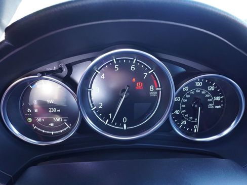 Used 2024 MAZDA MX-5 Miata RF Club w/ Interior Package image 21