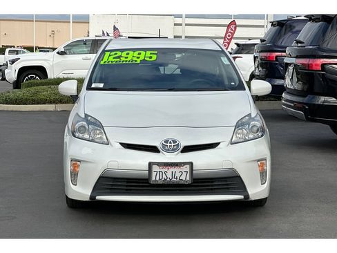 Used 2014 Toyota Prius Prime Plug-In Hybrid FWD image 9