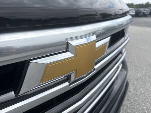 Certified 2024 Chevrolet Silverado 1500 High Country w/ Technology Package AWD/4WD image 31