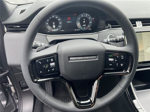 New 2026 Land Rover Range Rover Evoque Dynamic SE AWD/4WD image 11