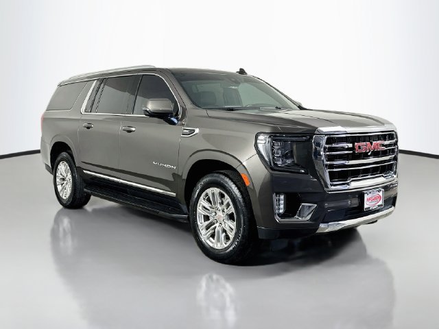 Used 2021 GMC Yukon XL SLT w/ SLT Luxury Plus Package AWD/4WD image 19