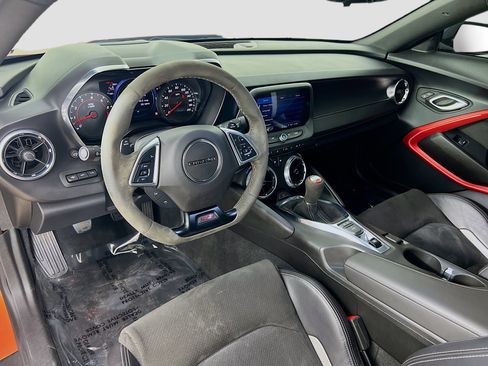 Used 2022 Chevrolet Camaro SS image 9