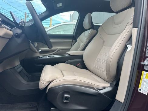 New 2025 Volvo EX90 Ultra image 8