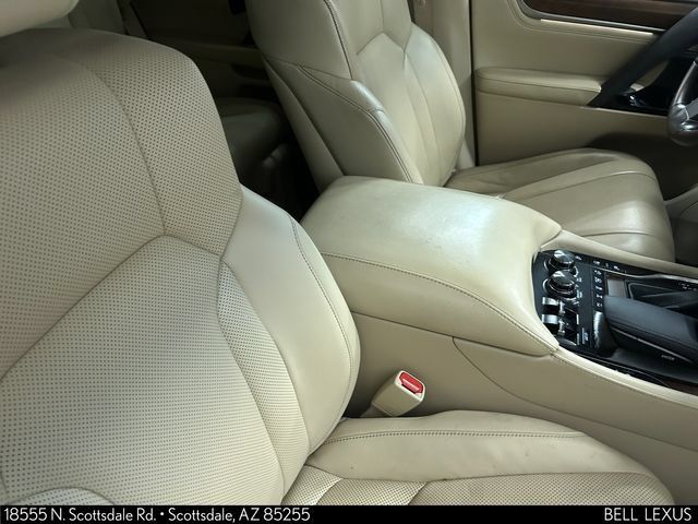 Used 2017 Lexus LX 570 4WD w/ Luxury Package image 11