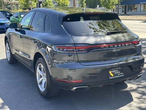 Used 2020 Porsche Macan AWD/4WD image 11