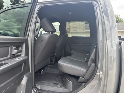New 2026 RAM 2500 Tradesman AWD/4WD image 16