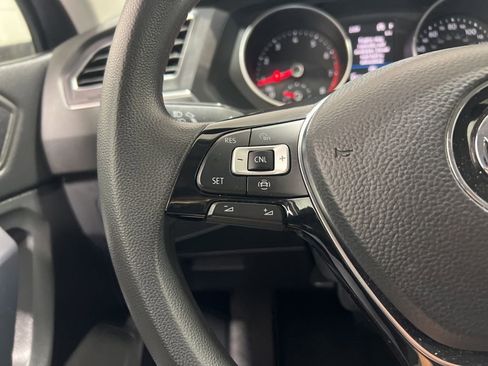 Certified 2021 Volkswagen Tiguan S image 31