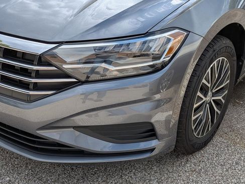 Used 2020 Volkswagen Jetta SE w/ SE Cold Weather Package FWD image 10