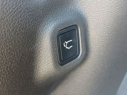 Used 2025 Jeep Compass Limited w/ Elite Group AWD/4WD image 30