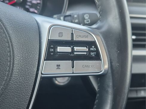Used 2020 Kia Telluride LX FWD image 10