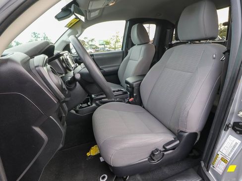 Used 2019 Toyota Tacoma 2WD Access Cab image 15