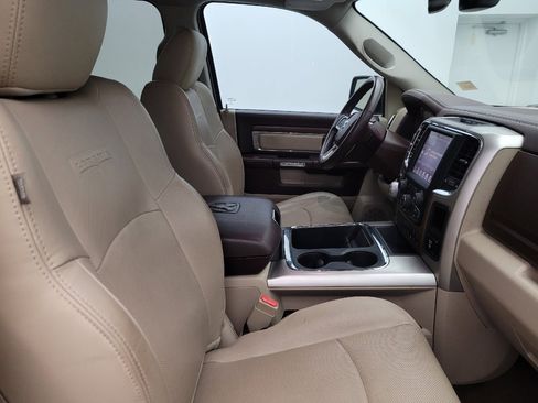 Used 2016 RAM 1500 Laramie w/ Convenience Group image 21