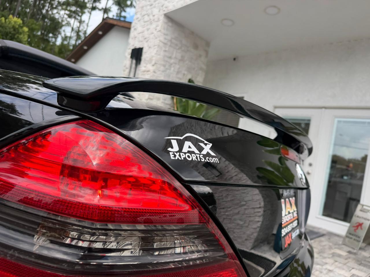 Used 2011 Mercedes-Benz SL 550 image 16