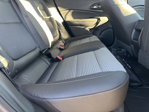 New 2026 Chevrolet Trax LT w/ Driver Confidence Package image 17