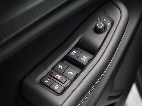 New 2025 Jeep Grand Cherokee L Laredo w/ Luxury Tech Group I AWD/4WD image 14