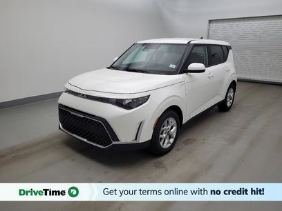 Used 2025 Kia Soul LX w/ LX Technology Package