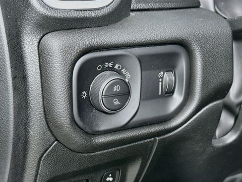 Used 2023 RAM 1500 Big Horn AWD/4WD image 10