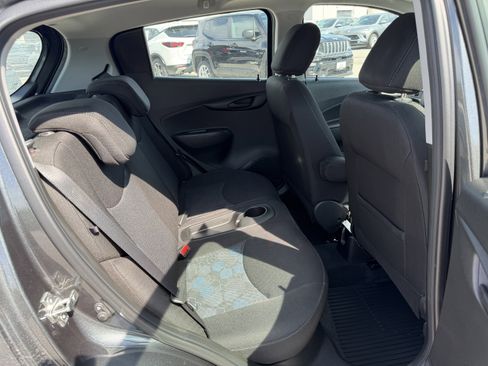 Used 2018 Chevrolet Spark LT image 10