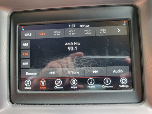 Used 2022 Dodge Charger SXT image 21