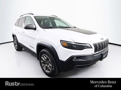 Used 2021 Jeep Cherokee Trailhawk AWD/4WD image 1