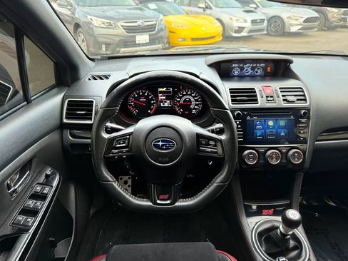 Used 2019 Subaru WRX STI AWD/4WD image 29