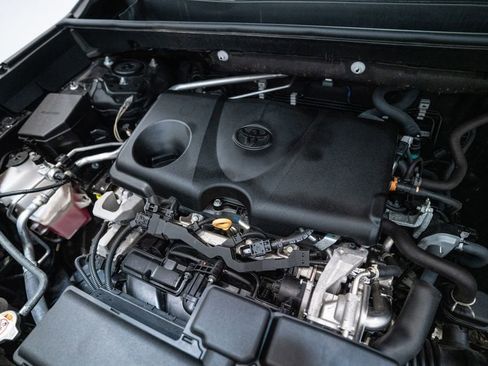 Certified 2021 Toyota RAV4 Limited FWD image 13