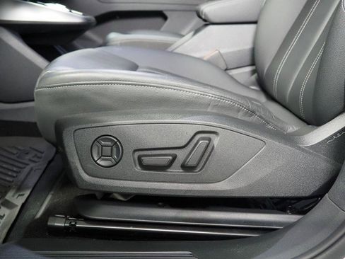 Used 2024 Audi Q4 e-tron Premium w/ Convenience Package AWD/4WD image 56