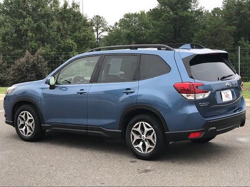Used 2023 Subaru Forester Premium AWD/4WD image 4