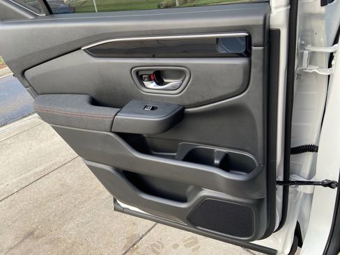 New 2025 Honda Pilot Sport image 49