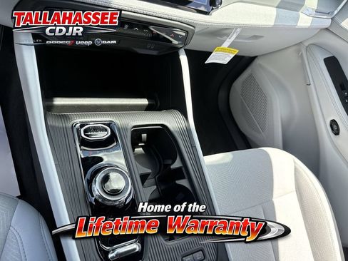 New 2026 Jeep Cherokee Laredo AWD/4WD image 21