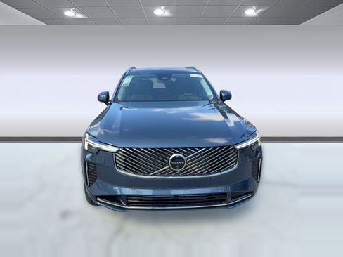New 2026 Volvo XC90 T8 Ultra w/ Protection Package Premier image 6