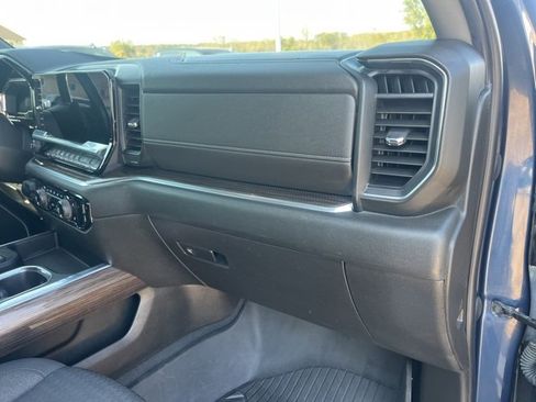 Used 2022 Chevrolet Silverado 1500 RST image 57