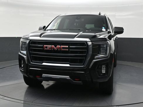 Used 2022 GMC Yukon XL AT4 AWD/4WD image 8